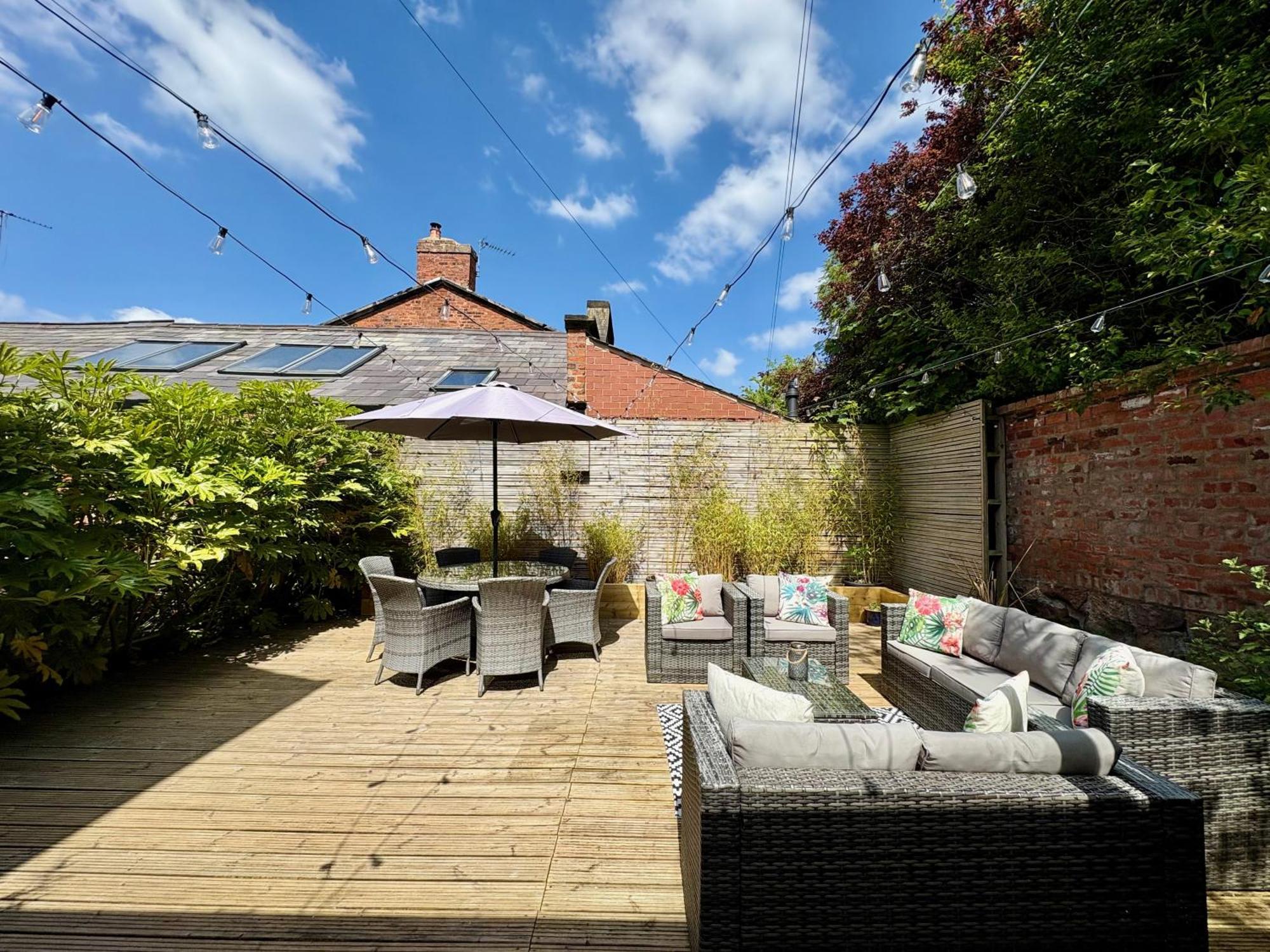 Eden Cottage Frodsham Exterior photo