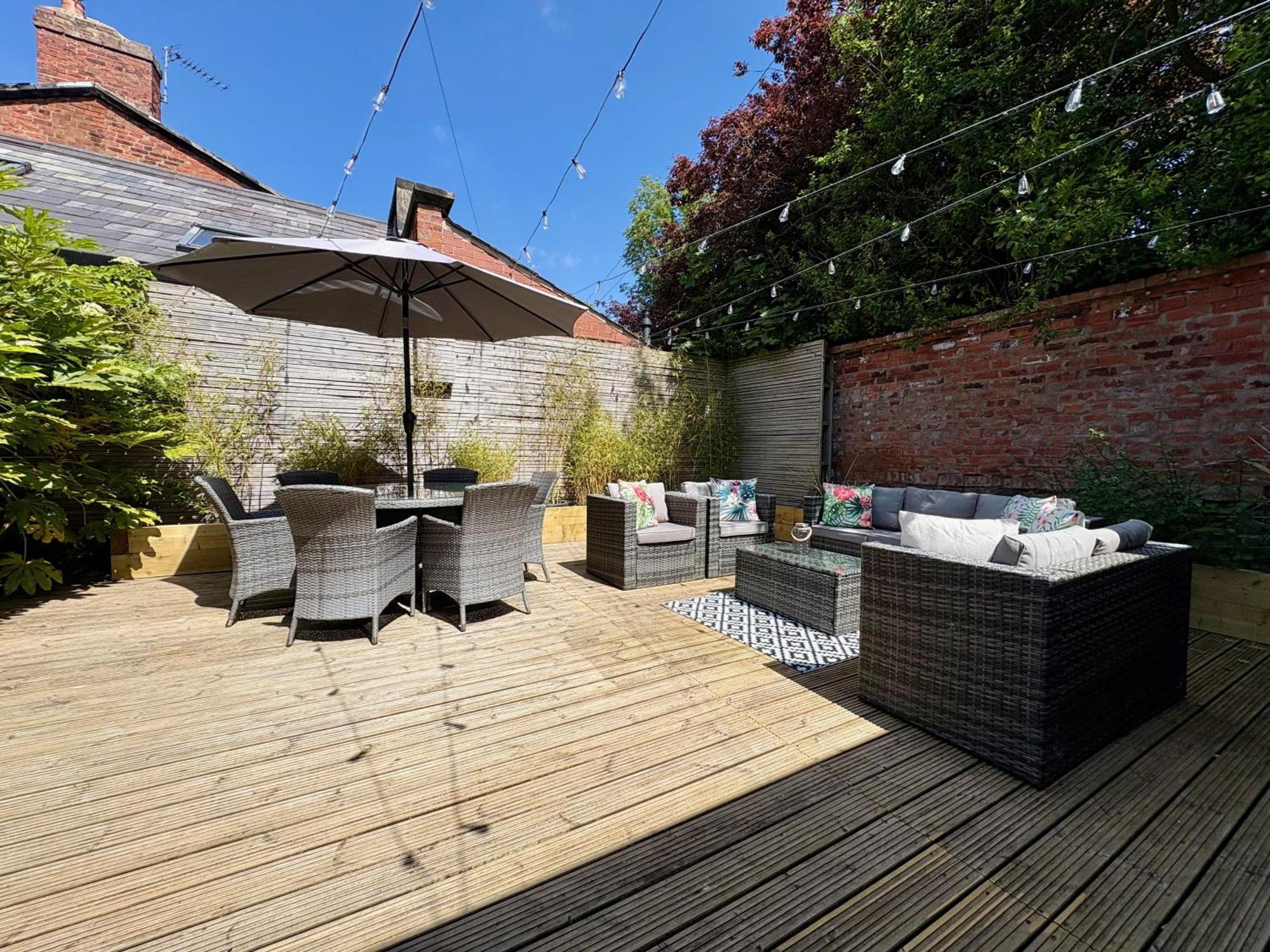 Eden Cottage Frodsham Exterior photo